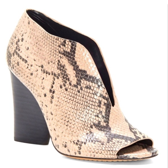 Vince Camuto Shoes - Vince Camuto Andrita snakeskin peep toe chunky heels.